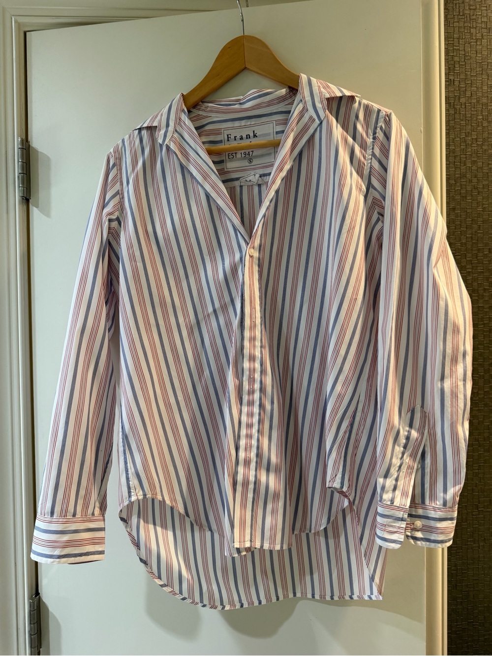 Frank & Eileen “Frank” style Multi Button-Down Shirt